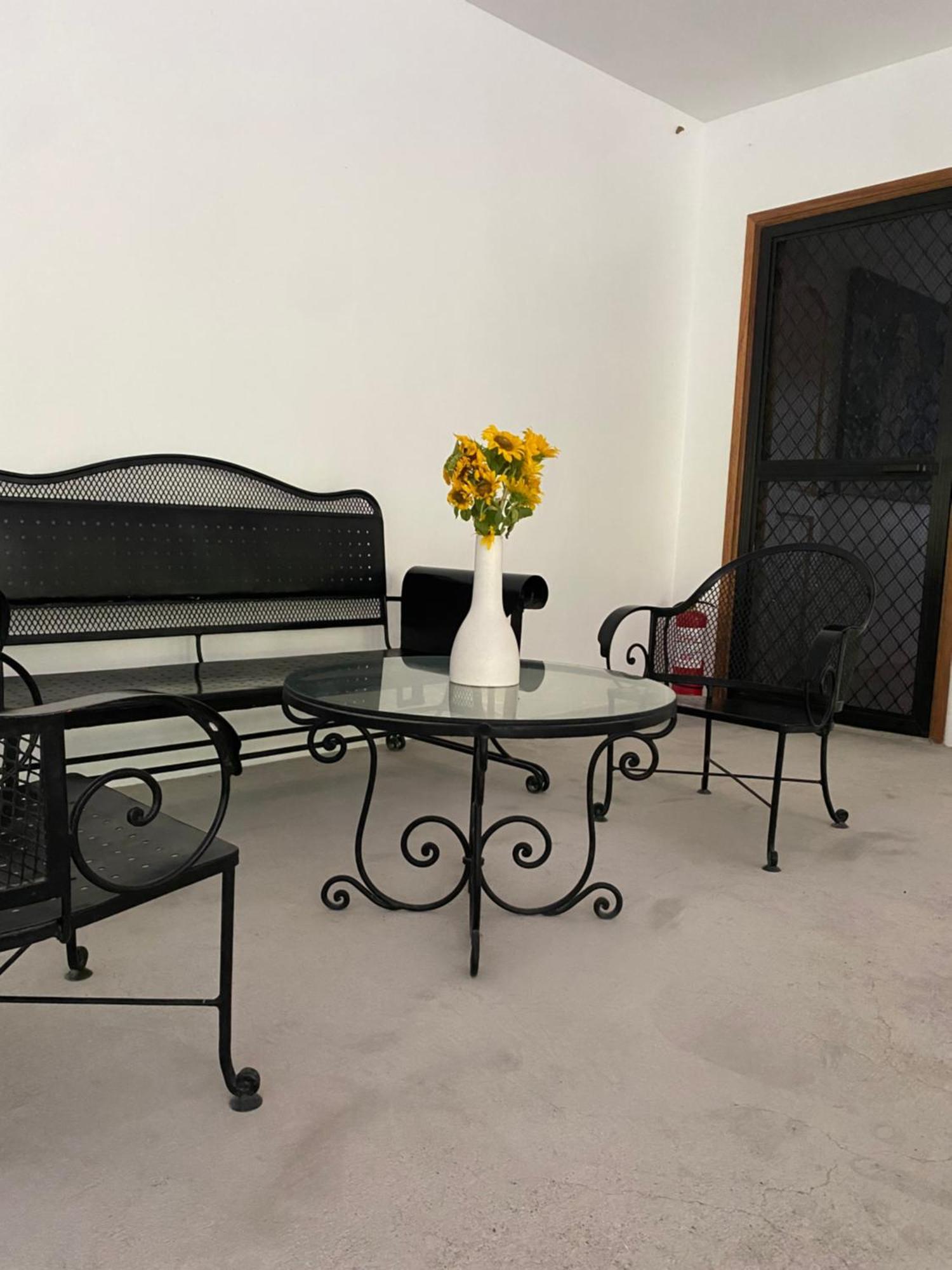 Balai Benedicere Bed & Breakfast Bacnotan Exterior foto